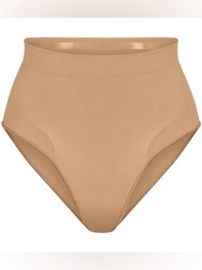 Skims seamless sculpt sculpting Mideast briefs - ochre